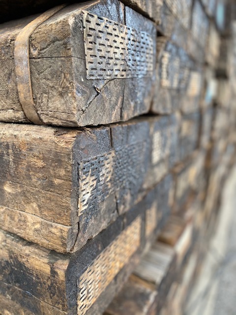 Bahnschwellen kaufen BAKAHolz GmbH Bottrop